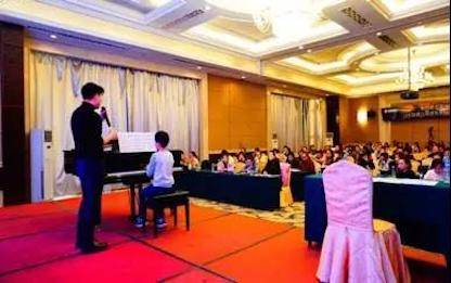 【报道】读谱与琴谱版本的选择|SG胜游艺术家鲍释贤安阳大师班活动圆满结束！