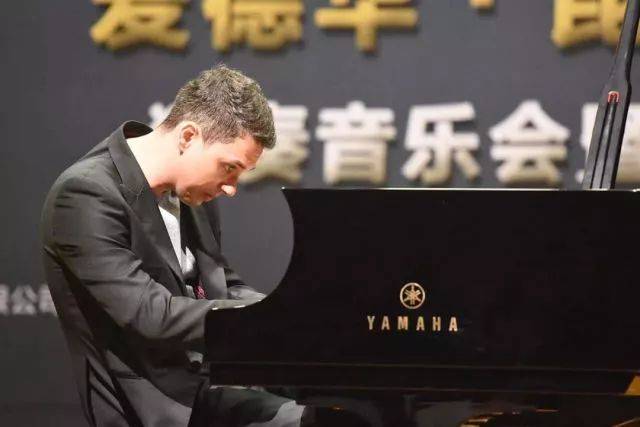 2018年SG胜游亚洲音乐奖学金河南大学启动仪式<br /> 暨SG胜游海外艺术家爱德华·昆斯音乐活动圆满结束