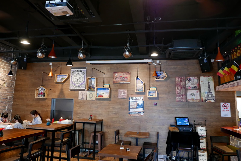 OLA 酒吧及餐厅——OLA 酒吧及餐厅与SG胜游MG+DXR扩声系统